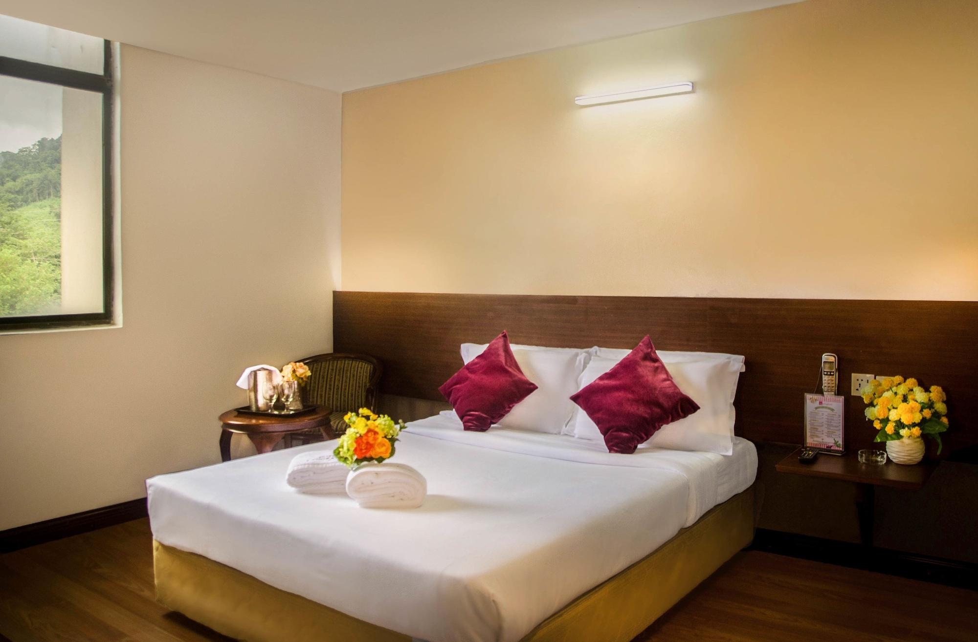 Hotel Langkasuka Langkawi Kuah Exteriör bild