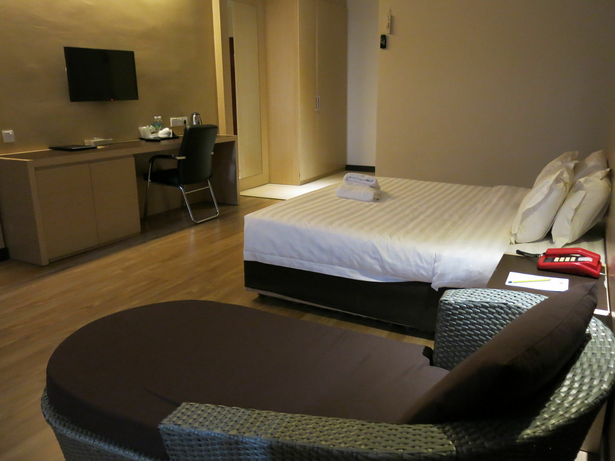 Hotel Langkasuka Langkawi Kuah Exteriör bild